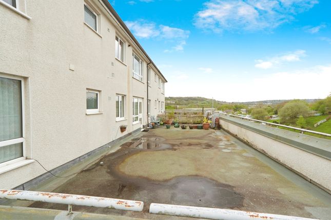 Flat for sale in Dewhirst Road, Baildon, Shipley