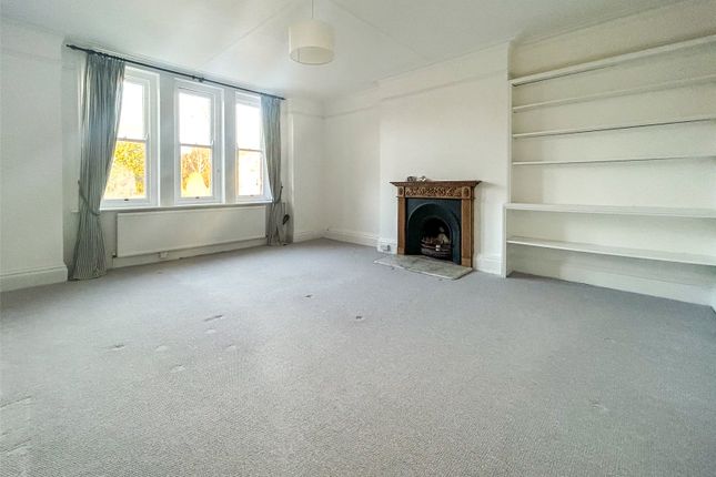 Flat 2, Westering, Bishops Down Road, Tunbridge Wells photo 2