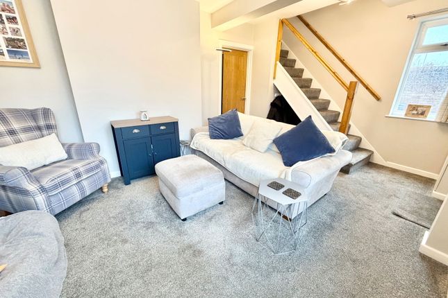 26, Charles Road, Brierley Hill photo 4