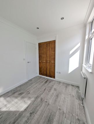 50b Paget Street, Cardiff photo 4