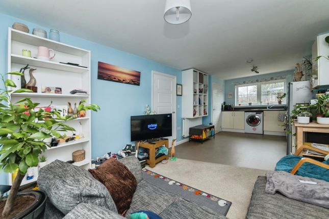 17, Poltimore Drive, Devon photo 4