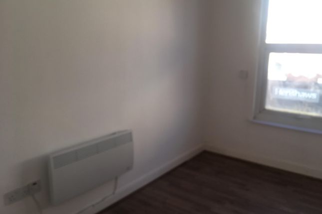 18A, RIPLEY photo 4