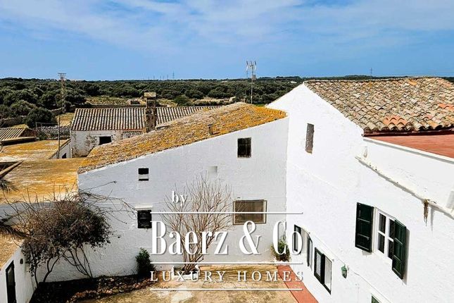 Villa for sale in Ciutadella De Menorca, Balearic Islands, Spain