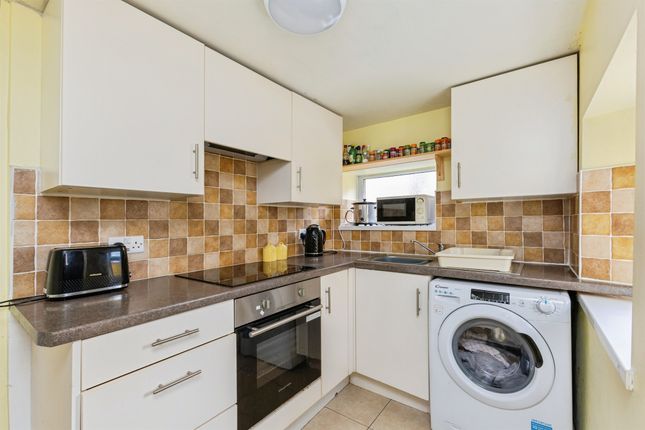 9, Sunbury Road, Paignton photo 4