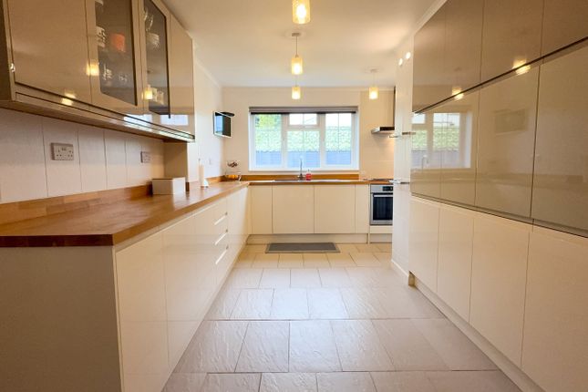 10, Speen Place, Newbury photo 3