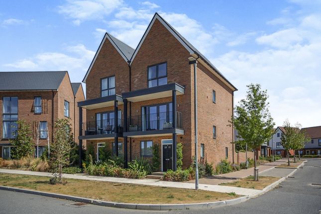 4-bed house on 3, Chilmington Avenue, Ashford, £450,000