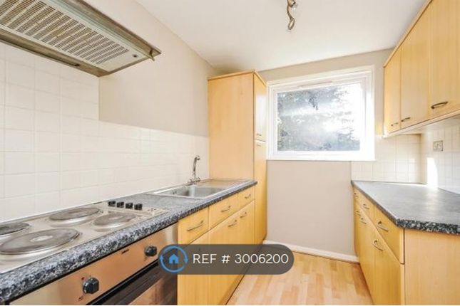 Flat, Eccleshill Durham Road, Bromley photo 2