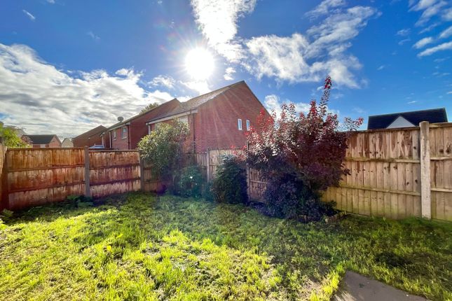 4 Richard Dawson Drive, Stoke-On-Trent photo 4