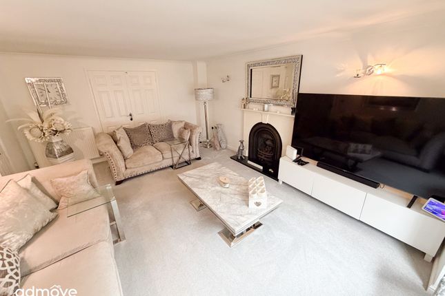 5 Chesterton Drive, Warrington photo 3