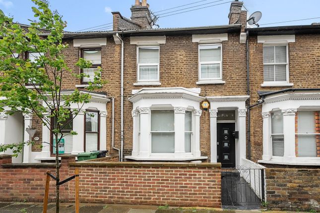Thumbnail Property for sale in Kenmont Gardens, London