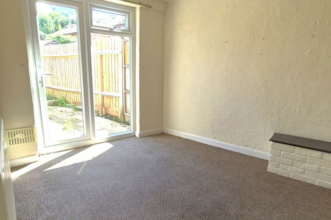 70a, High Street, Henlow photo 4