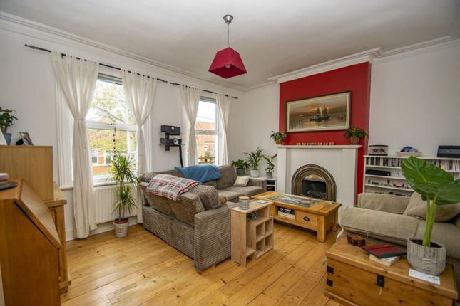 Thumbnail Flat for sale in Station Road, Wallingford