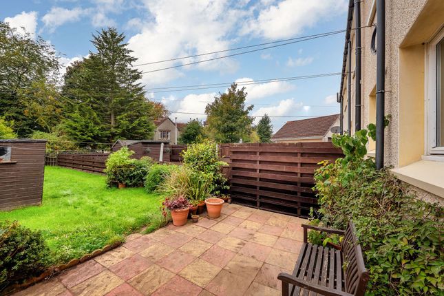 34 Bruart Avenue, Larbert photo 2