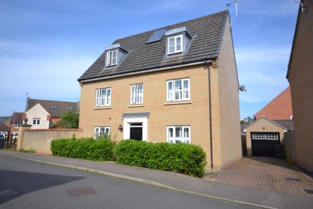 Thumbnail Detached house for sale in Cawbeck Road, Dunmow