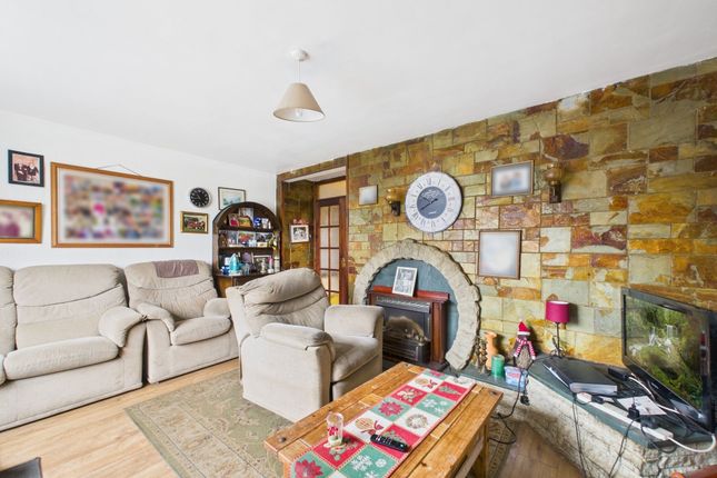 31 Chapel Lane, Matlock photo 3