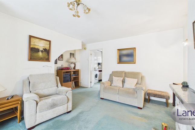 Prospect Road, Waltham Cross photo 4