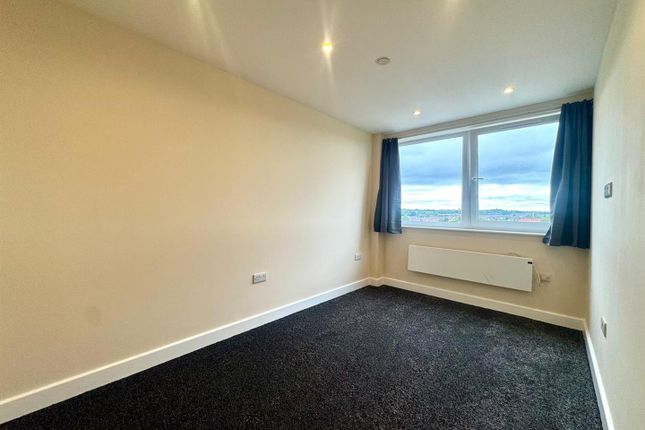 Second Bedroom Pic 1.Jpeg