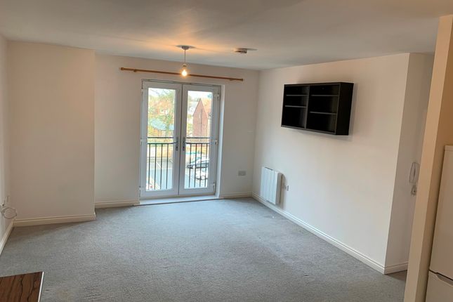 Flat to rent in College Court, York