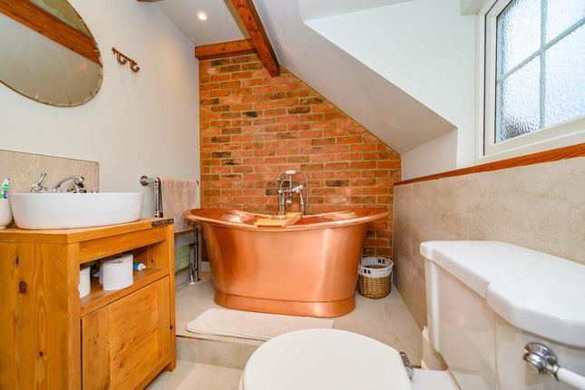1a ,Magnolia Cottage, East Lane, Bedmond photo 4