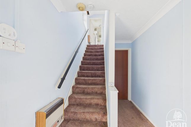 3, Latimer Road, Cinderford photo 2