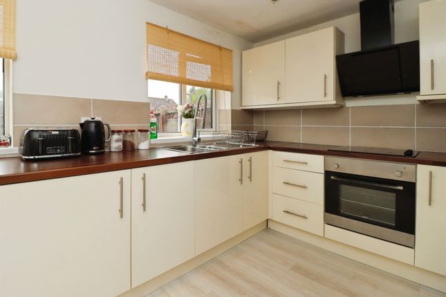 113, Constable Road, Corby photo 4