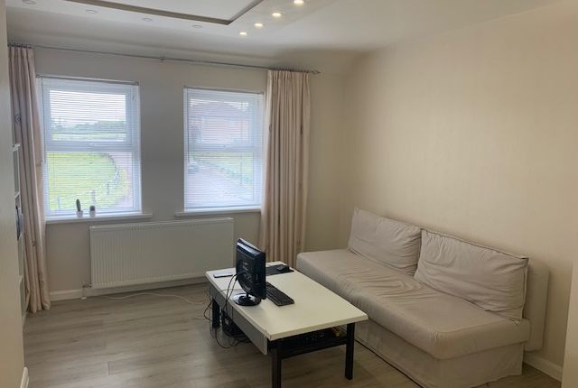 Thumbnail Flat to rent in Fouracres Road, Cowgate, Newcastle Upon Tyne