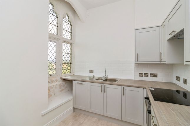2, The Priory, Priory Road, Newton Abbot photo 4