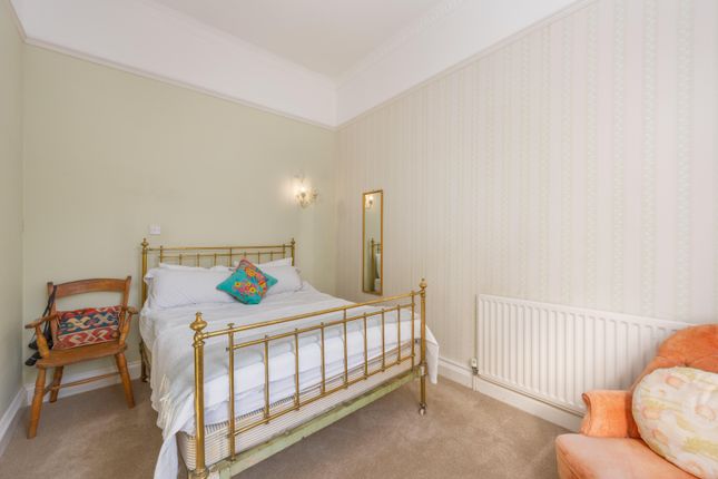 Flat 1, Elmhurst, 5 High Street, Buckinghamshire, Great Missenden, 5 High Street, Buckinghamshire, Great Missenden, Great Missenden photo 4