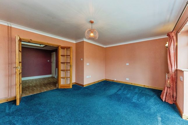 127, Eastfield Road, Louth photo 4