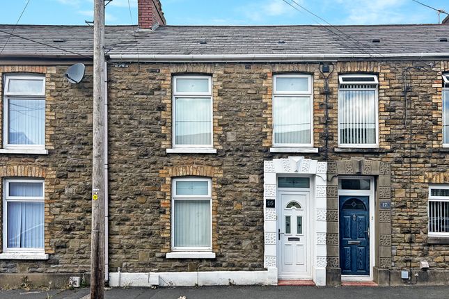 Thumbnail Terraced house to rent in Glynllwchwr Road, Swansea