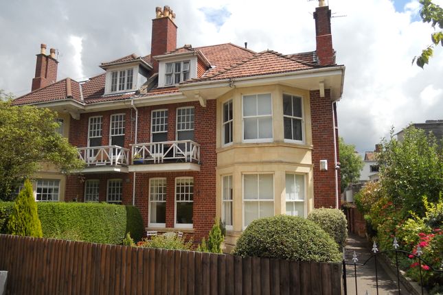 2 bed flat to rent in Downs Park West, Westbury Park BS6