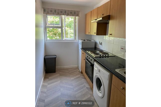 Turner Close, Houghton Regis, Dunstable photo 4