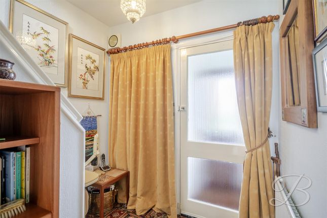7, Wynndale Drive, Mansfield photo 4