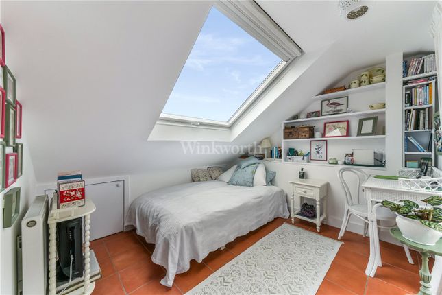 Maisonette for sale in Meadow Road, Bromley