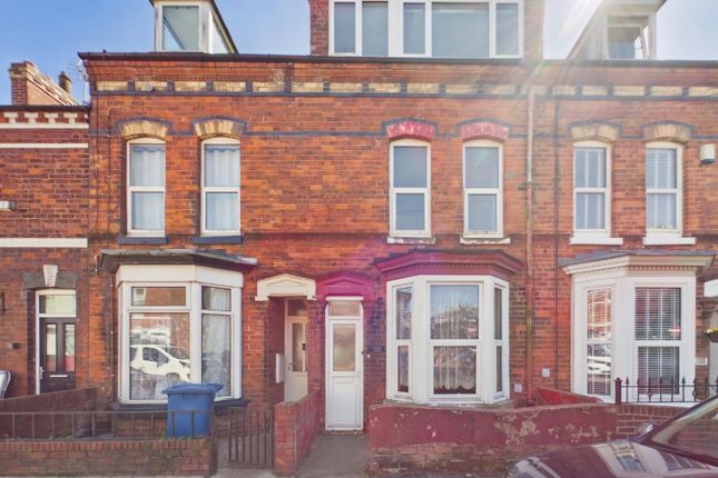 19, Thorpe Street, Bridlington photo 2