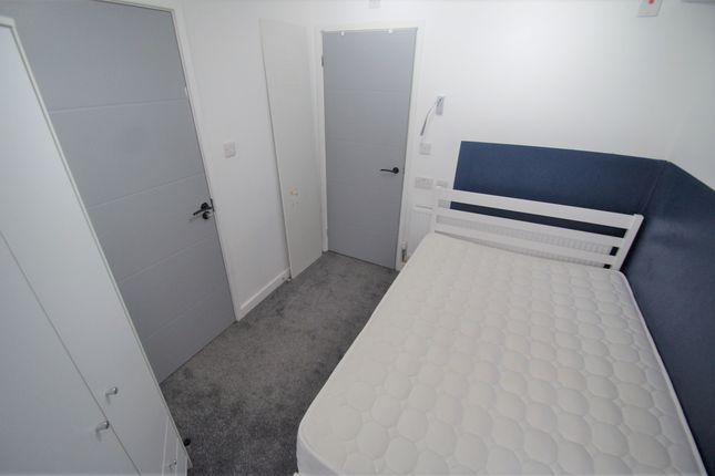 Thumbnail Room to rent in Kingsway, Coventry