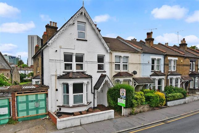 Thumbnail Flat for sale in Southbridge Road, Croydon, Surrey