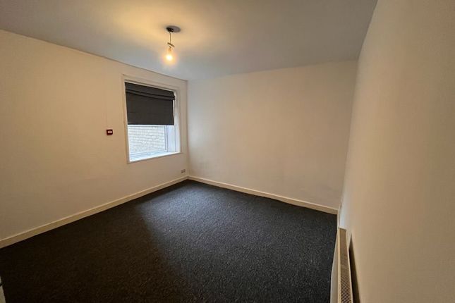 Thumbnail Flat to rent in Tyldesley Road, Blackpool