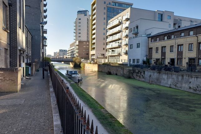 Terraced house for sale in Metropolitan Close, London