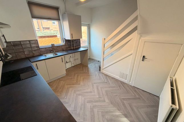 13, Fairbairn Street, Bolton photo 5