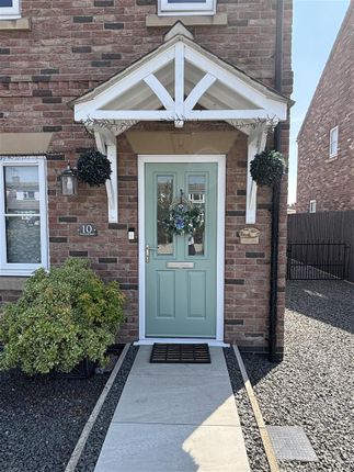 10, Sandholme Road, Eastrington photo 2