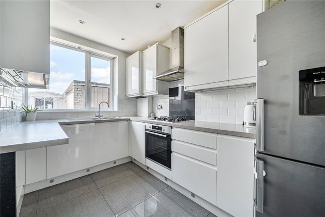 59, Doddsfield Road, Slough photo 5