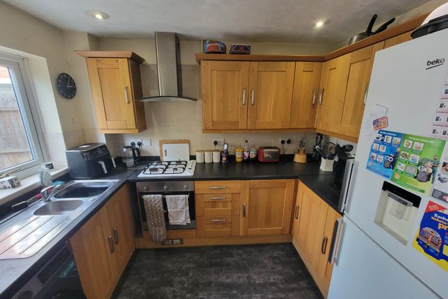 8, Station Road, Claydon, Ipswich, Suffolk, IP6 photo 3
