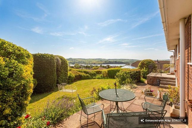 56 Grange Park, Teignmouth photo 2