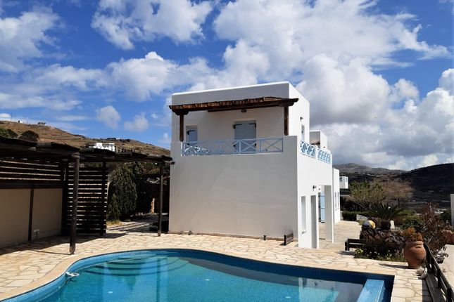 Villa for sale in 9Vx8+6C, Finikas 841 00, Greece