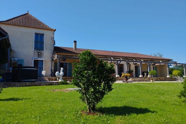 Farmhouse for sale in Plaisance, Midi-Pyrenees, 32160, France