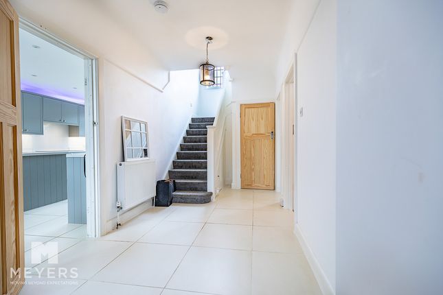 2, Grosvenor Gardens, Bournemouth photo 3