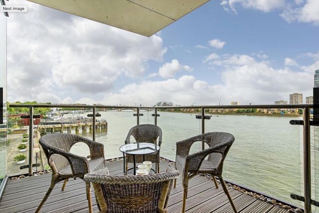 Chelsea Wharf, 15, Lots Road, London photo 3