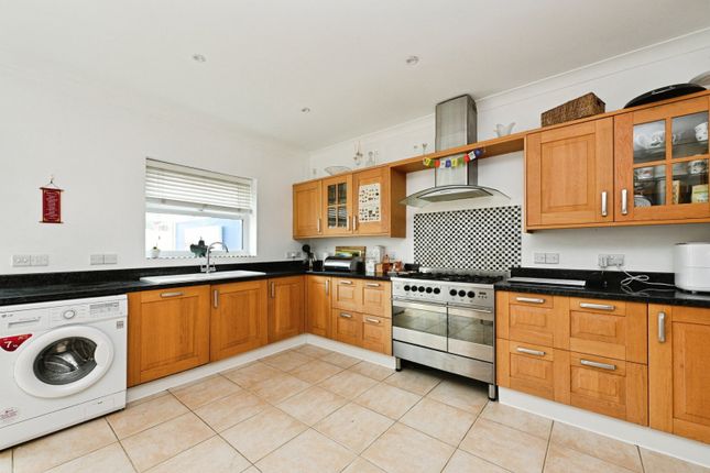 27D,, Homefields Road, Norfolk photo 4