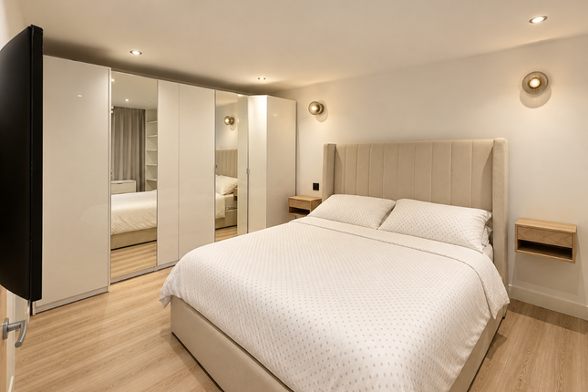 Flat 43, Thanet Lodge, London photo 5